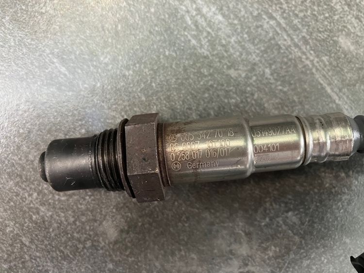 O2 Sensor Benz 0258017016 0258017017 และ 0035427018 ตัวบน ของแท้ มือสอง รูปที่ 2
