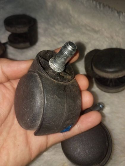 ล้อเก้าอี้และตู้  รูปที่ 7