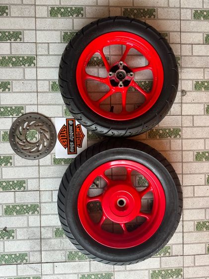 ล้อแม็กแท้ สกูปปี้ ขอบ12 สีใหม่ ยางใหม่ คู่ละ4900 ติดต่อ089-4138993 เอส รูปที่ 3