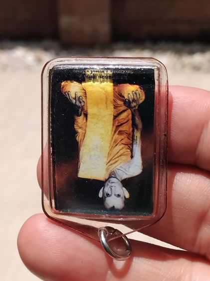 รูปถ่าย หลังปั้มตราวัด หลวงพ่อกวย วัดโฆสิตาราม ปี 2558 เปิดรูปถ่ายย้อนยุค ปี 58 หลังปั๊มตราวัด เก่า แท้ หายากเลี่ยมพลาสติก รูปที่ 4