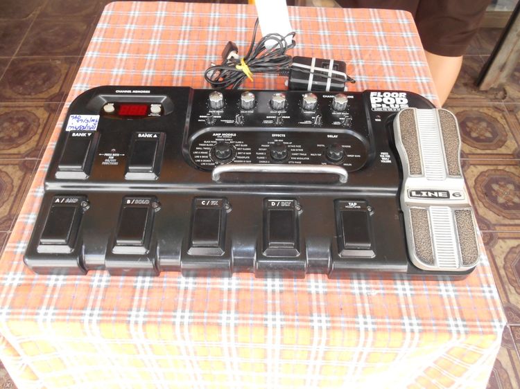เอฟเฟคกีต้าร์ Line 6  Floor Pod Plus  รูปที่ 3