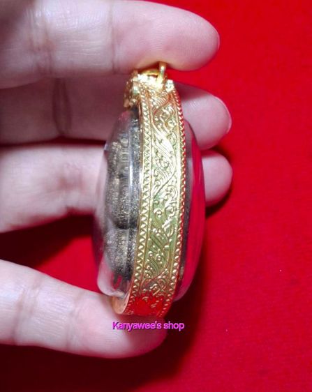 พระปิดตานวะมหามงคล หลวงพ่อคูณ ปริสุทโธ รุ่นแซยิด 76 ปี ปี 2542 เนื้อผงพุทธคุณ โรยผงตะไบทองฝังตะกรุดเงิน 9 ดอก รูปที่ 4