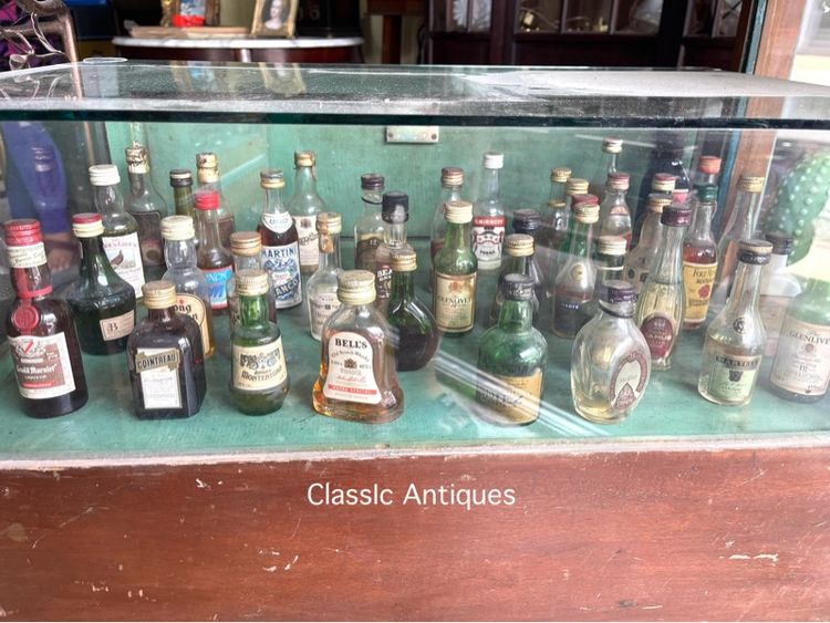 ขวดจิ๋ว เก่าสะสม