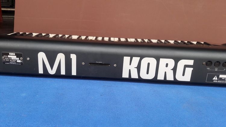 คีย์บอร์ด Korg M1 (12) รูปที่ 10