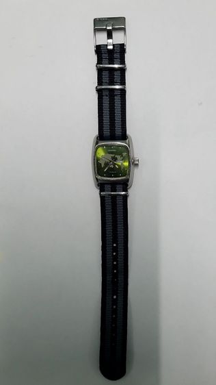 นาฬิกาDiesel Men's DZ-2030 เบอร์เครื่อง250306 QUARTZ Solid Stainelesss Steel 10Bar330Feet Water Resistant Watch33mm.รวมเม็ดมะยม สายกว้าง20mm รูปที่ 2