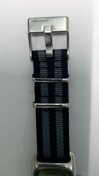 นาฬิกาDiesel Men's DZ-2030 เบอร์เครื่อง250306 QUARTZ Solid Stainelesss Steel 10Bar330Feet Water Resistant Watch33mm.รวมเม็ดมะยม สายกว้าง20mm รูปที่ 3