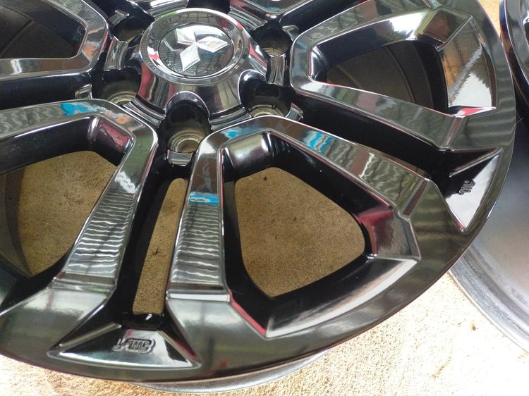 แม็กไทรทัน ขอบ18 กว้าง7.5ออฟ33 สีอบpowder coat รูปที่ 8