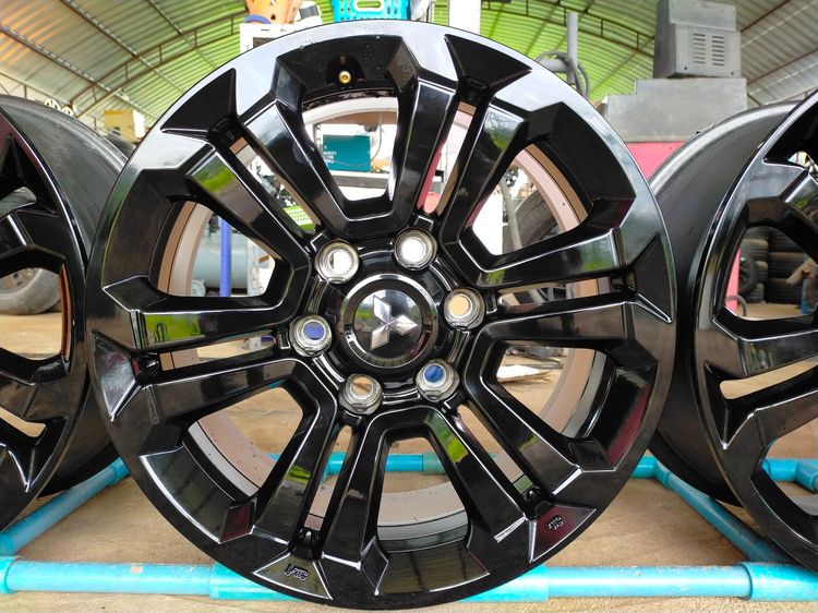 อื่นๆ 18" อื่นๆ แม็กไทรทัน ขอบ18 กว้าง7.5ออฟ33 สีอบpowder coat