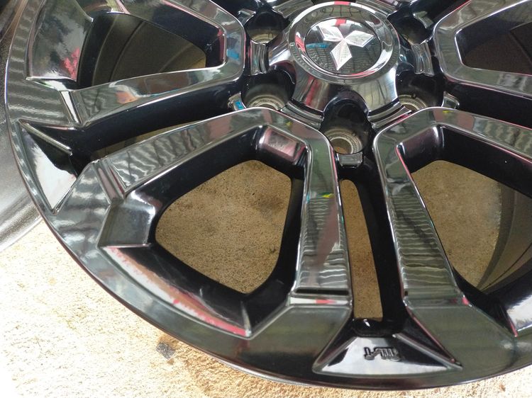 แม็กไทรทัน ขอบ18 กว้าง7.5ออฟ33 สีอบpowder coat รูปที่ 7