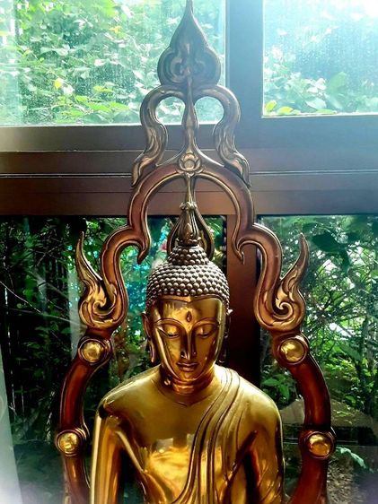 พระรัตนตรัย พระพุทธ พระธรรม พระสงฆ์ ครูบาอริยชาติ วัดแสงแก้วโพธิญาณ เชียงราย เนื้อบรอนซ์ AP.ธรรมจักรสีทอง สร้างเพียง5องค์ หน้าตัก10นิ้ว ฐาน 60 ลึก 35 สูง79 เซ็นติเมตร รูปที่ 7