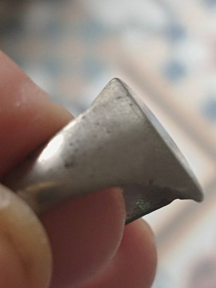 แหวนเงินลงถมหลวงพ่อโสธรปี๒๕๐๐ขนาด1.9ซม. รูปที่ 6