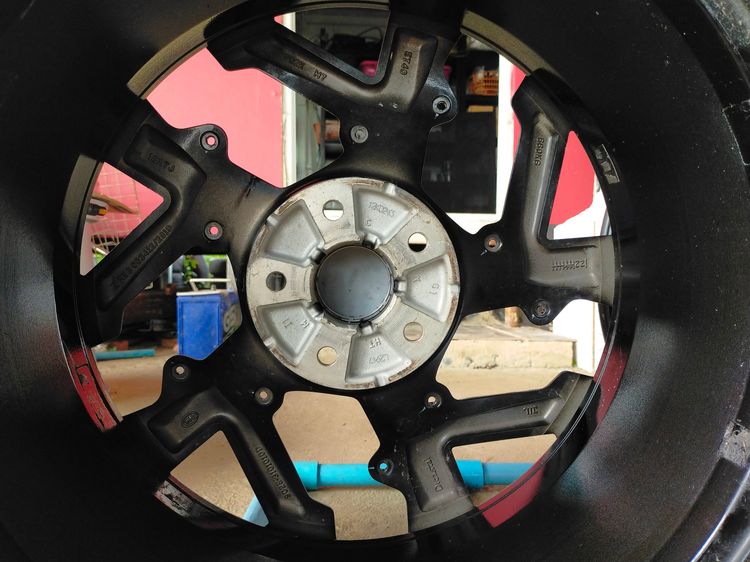 แม็กbyd ขอบ18 กว้าง7 et40 ใส่ byd  หรือใส่camry chr revo vigo innova ได้เลยเบ้าเดียวกัน รูปที่ 9