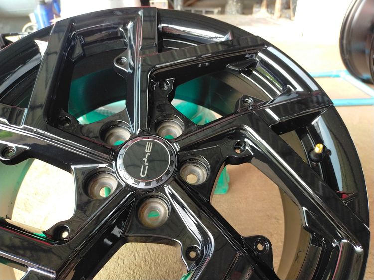 แม็กbyd ขอบ18 กว้าง7 et40 ใส่ byd  หรือใส่camry chr revo vigo innova ได้เลยเบ้าเดียวกัน รูปที่ 6