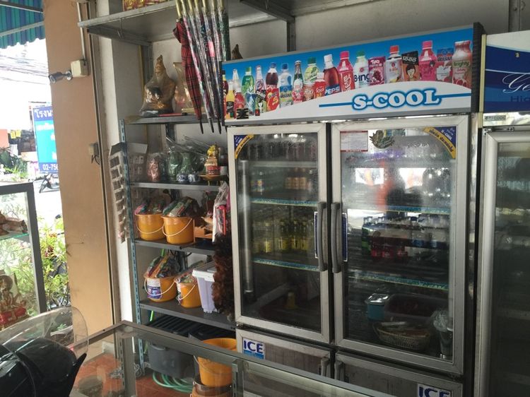 อาคารพาณิชย์สี่ชั้นครึ่ง รูปที่ 2