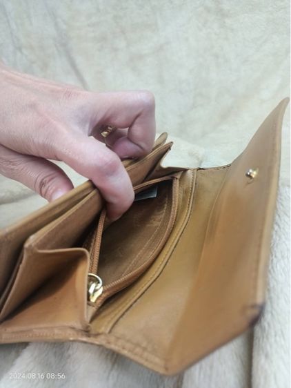 กระเป๋าสตางค์MCM หนังแท้ ขนาดกลาง  รูปที่ 10