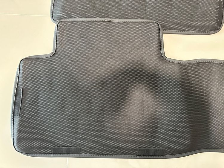 TOYOTA พรมปูพื้นรถยนต์ (สีดำ) สำหรับ Toyota Corolla Cross 2023 รูปที่ 8