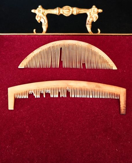 หวีเก่าโบราณเนื้อแท้ธรรมชาติ 2 ชิ้น3800- รูปที่ 15