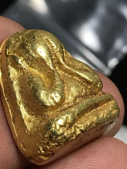 พระปิดตาหลวงพ่อแก้วเนื้อทองดอกบวบ รูปที่ 3