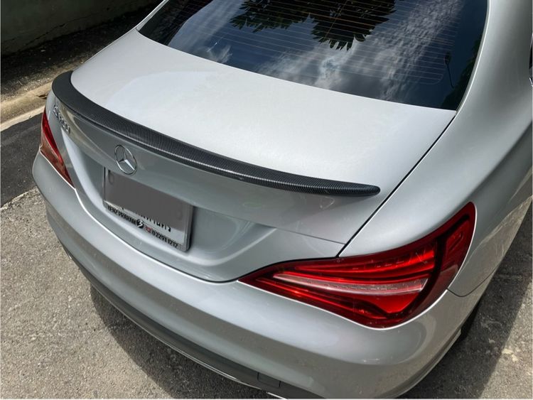 สปอยเลอร์หลัง Benz CLA W117 ลายคาร์บอนเคฟล่า AMG ใส่ รุ่นปี 2014-2020 ของใหม่ รูปที่ 3
