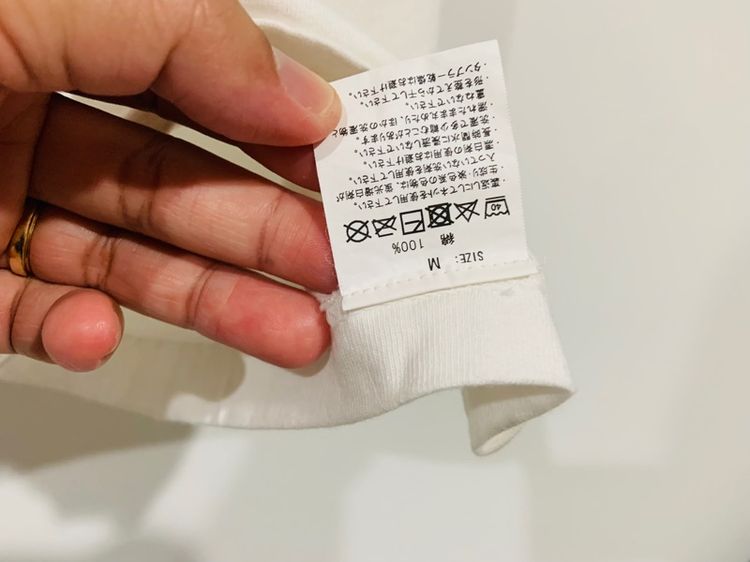 เสื้อยืด PLAYBOY x GALLIS ADDICTION แท้ 💯 size M ขนาด อก 21.5 ยาว 27.5 นิ้ว สภาพใหม่มาก ลายสวยทรงสวย เนื้อผ้านิ่มมาก หายากน่าสะสมครับ รูปที่ 4