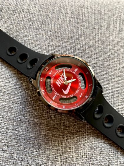NIKE Sports Watch สายยางซิลิโคน  รูปที่ 2