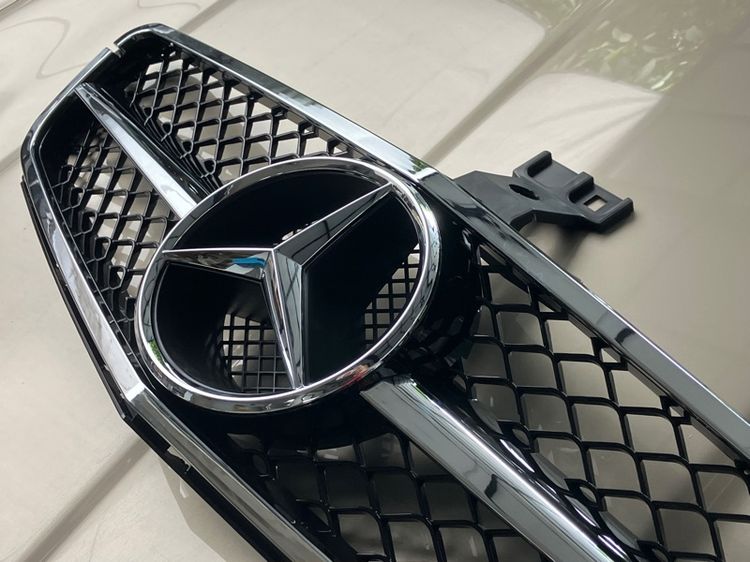 กระจังหน้า BENZ W204 C63 AMG ตรงรุ่น ขอบโครเมี่ยม กระจัง C Class C Coupe และ Sedan ปี 2008-2014 รูปที่ 2