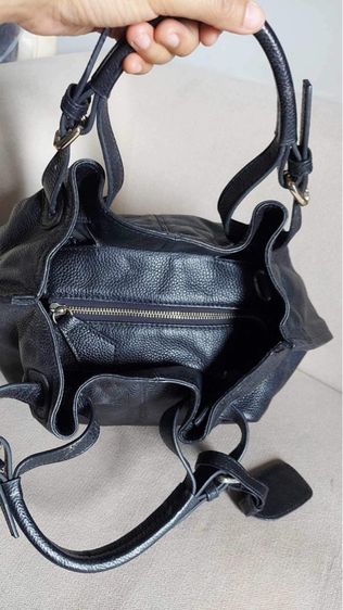 กระเป๋าถือ Givenchy แท้ รูปที่ 5