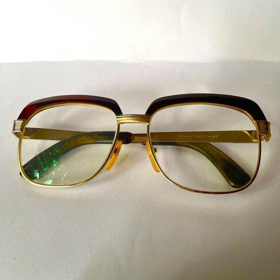 แว่นคิ้ว ดองเต่า วินเทจ งานฝีมือ ญี่ปุ่น