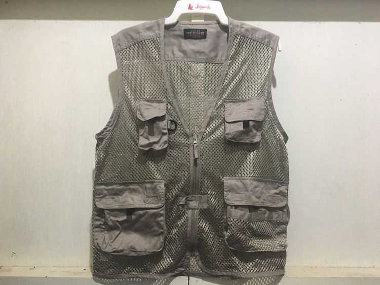 เสื้อแจ็คเก็ต | เสื้อคลุม L เบจ เสื้อกั๊ก(แจ็คเก็ตแขนกุด) สีกากีอมเทา