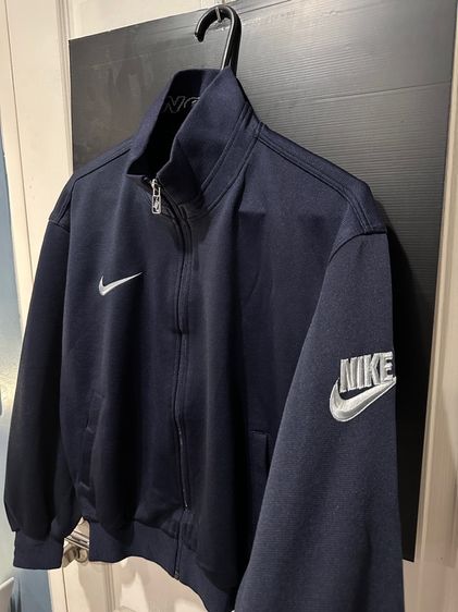 เสื้อวอร์มสีกรม แบรนด์ nike  รูปที่ 4