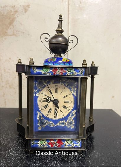 นาฬิกา เยอรมัน ทองเหลืองลงยาA5