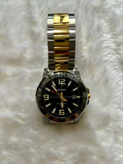 🛍️ ซื้อของ 👉 แถมฟรีเสื้อยืด 🎁 Casio Standard นาฬิกาข้อมือผู้ชาย สายสแตนเลส สีเงินลับทอง Ref MTP-VD01SG-1B รูปที่ 2
