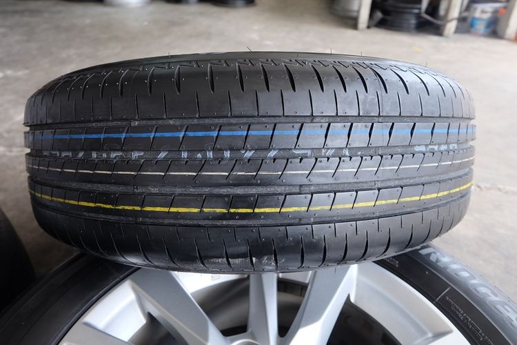 ⭐ ชุดนี้ครบ 5 วง ล้อ Camry TNGA ขอบ 16 นิ้ว + ยาง Bridgestone  ปี22 ขนาด 205 65R16  รูปที่ 4