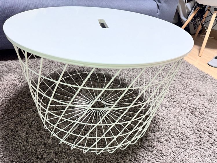 โต๊ะกลาง