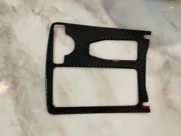 ชุดแต่ง Benz แผ่นปิดคอนโซลกลาง คาร์บอนเคฟล่าแท้เคลือบเงา รูปที่ 5