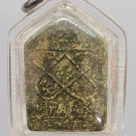 พระขุนแผนผงพรายกุมาร พิมพ์เล็ก ผสมเทียนชัยมงคล หลวงปู่ทิม วัดละหารไร่ จ.ระยอง ปี 2515  รูปที่ 2