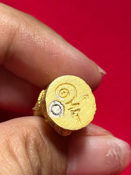 กุมารทอง ก้นฝังตะกรุดอุดผงและเส้นเกษา รุ่นเพิ่มทรัพย์เพิ่มสุข หลวงปู่หงษ์ พรหมปัญโญ วัดเพชรบุรี จ.สุรินทร์ ปี 2553 เนื้อกะไหล่ทอง  รูปที่ 7