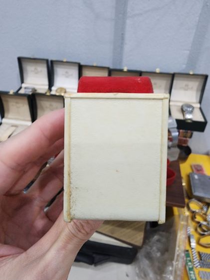 ที่ตั้งโชว์ นาฬิกา เก่าเก็บ ยี่ห้อ Sandoz สภาพดี สวย หายาก รุ่นเก่า พร้อมส่ง ราคาต่อ1 ชิ้น มีหลายชิ้นครับ รูปที่ 7