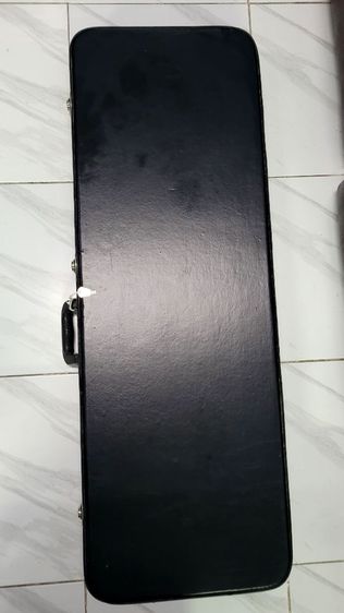 เคสกีต้าร์ไฟฟ้าไฟเบอร์ CNB ทรงLP(LesPaul) แข็งแรงทนทาน วัสดุไฟเบอร์สีดำ ภายในบุกำมะหยี่สีดำ ตัวล๊อค5ตัวขนาดด้านในประมาณก.35 ย.104cm.หนา8cm. รูปที่ 7