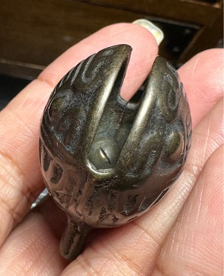 กระพรวนจีน นื้อสัมฤทธิ์ ของเก่าของโบราณ(เขย่าดังกังวาล) รูปที่ 8