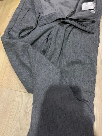 กางเกงขายาว สีเทา ใส่กันลมกันหนาว  แบรนด์ uniqlo ญี่ปุ่น Size M สวมใส่สบาย  ผ้าไม่หนัก จะใส่ทำงาน ใส่ออกงาน ใส่ลำลอง ใส่ได้ทุกเทศกาล รูปที่ 5