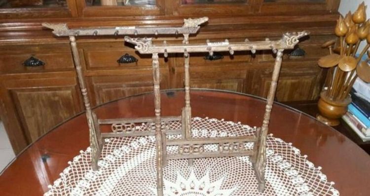 อื่นๆ 104ราวเเขวนกุญเเจ, ราวเเขวนกุญเเจโบราณ