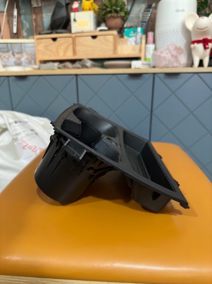 ที่วางแก้วคอนโซลกลาง BMW F20 รูปที่ 3