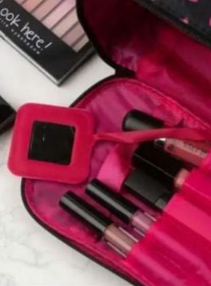 กระเป๋าเครื่องสำอางค์ รูปที่ 2