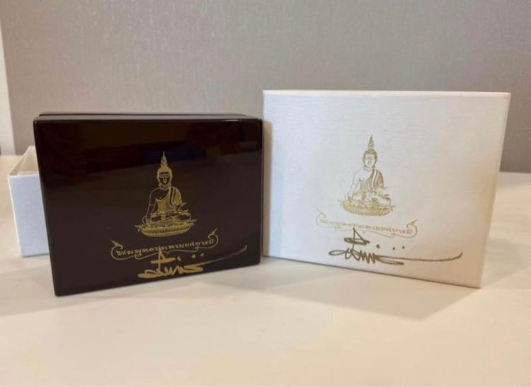 กล่องไม้ ใส่พระกริ่ง องค์เล็ก และ องค์ใหญ่ อาจารย์ เฉลิมชัย โฆษิตพิพัฒน์  รูปที่ 3