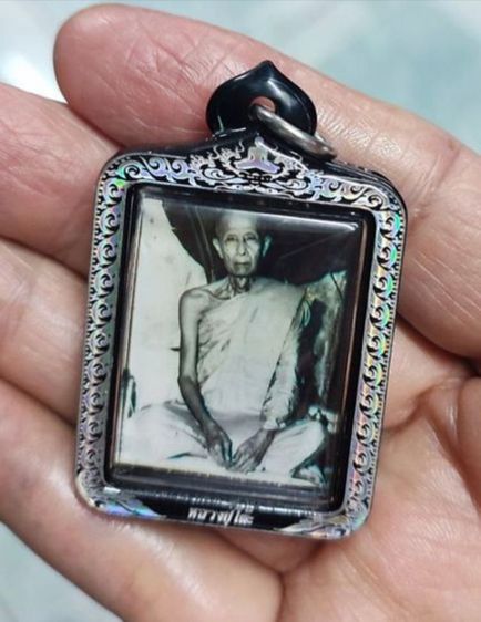 รูปถ่ายหลวงปู่โต๊ะ ปี 2516 ( องค์ที่ 2 ) รูปที่ 3