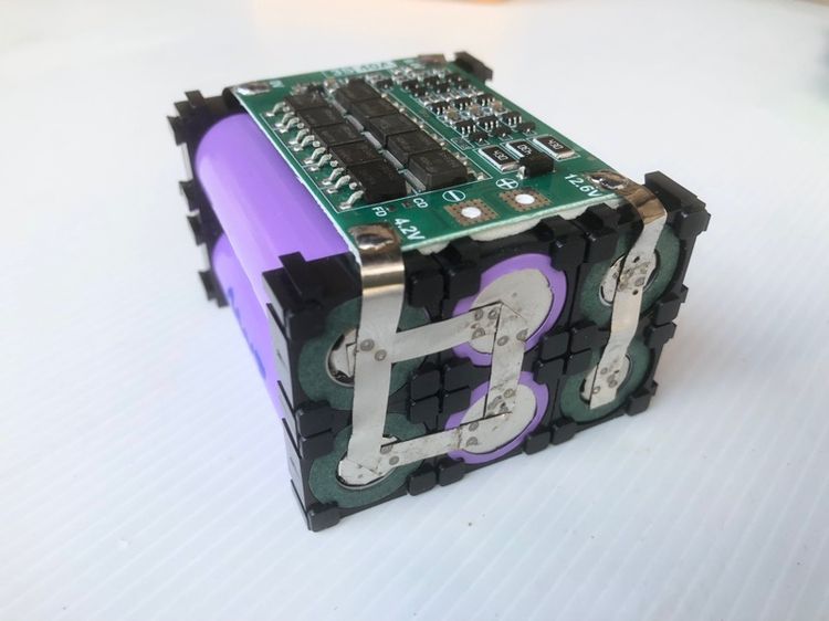 แบตเตอรี่ลำโพงบลูทูธ 18650 แพ็ค 12v รูปที่ 2