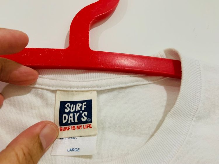 เสื้อยืด SURF DAY’S กระเป๋าอกซ้าย แท้ 💯 size L ขนาด อก 21 ยาว 27.5 นิ้ว สภาพดีมาก ดีเทลสวย เนื้อผ้าบางนิ่มใส่สบาย หายากน่าสะสมครับ รูปที่ 4
