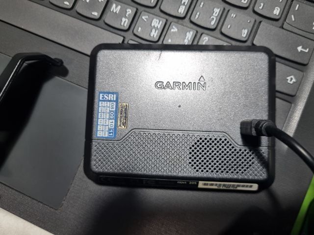 ขาย Garmin GPS nuvi205  ยังใช้ได้ต้องเสียบไฟขณะใช้งาน แบะต้องเปลี่ยนจุ๊บติดกระจก กล่องน่าจะยังอยู่เดีผ่ยวรื้อดูให้นะครับ รูปที่ 2