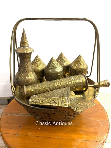 เชี่ยนหมาก ทองเหลืองตอกลายสะสมA1